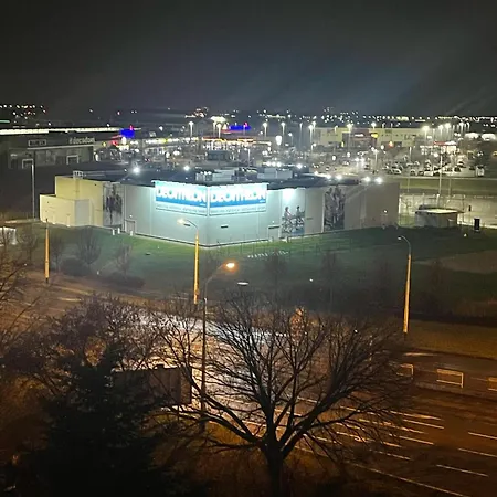 3izbovy Byt S Vybornou Obcianskou Vybavenostou Apartment *